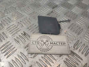 заглушка бампера