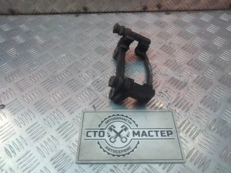 Скоба суппорта заднего правого