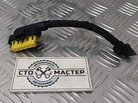 Разъем мотора стеклоочистителя