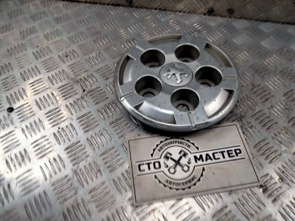 Колпак колеса R16