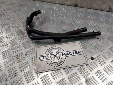 Патрубок отопителя печки