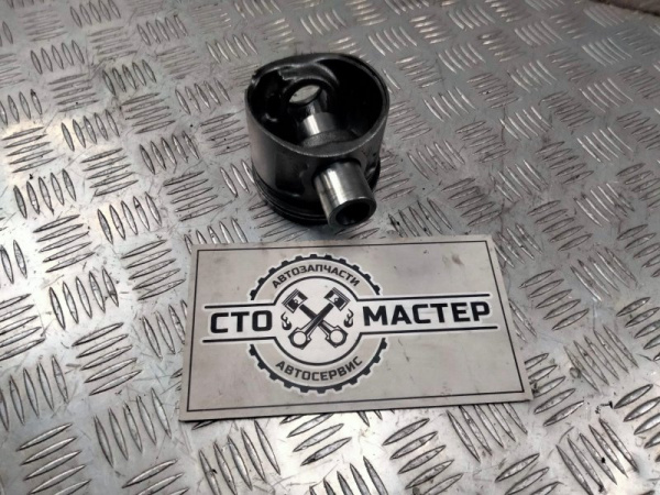поршень