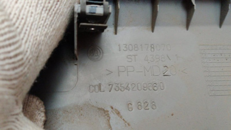 8226GG_4