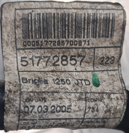 51772857_4